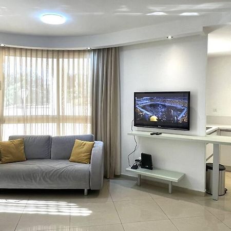 Sunny 3Br Apartment Golf Residence Eilat Esterno foto